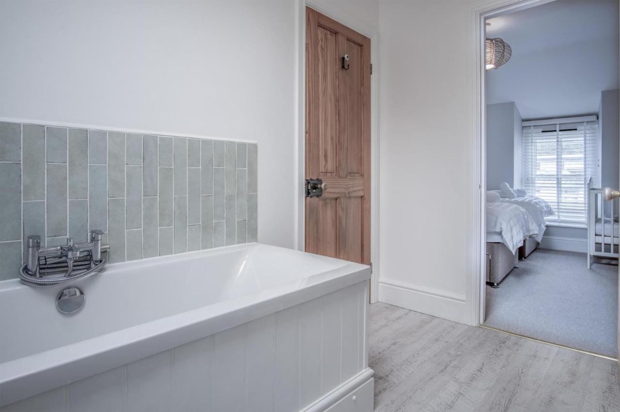 Noe Acre - 3 Bedroom Cottage - Tenby Exterior foto